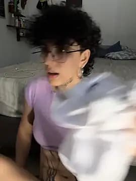 Abby_Evanns1 live cam on Stripchat