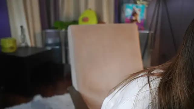 ElanaWiseman live cam on Stripchat