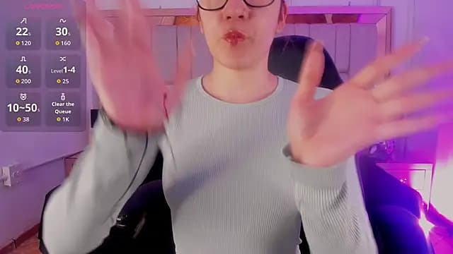 ElaRabbit live cam on Stripchat