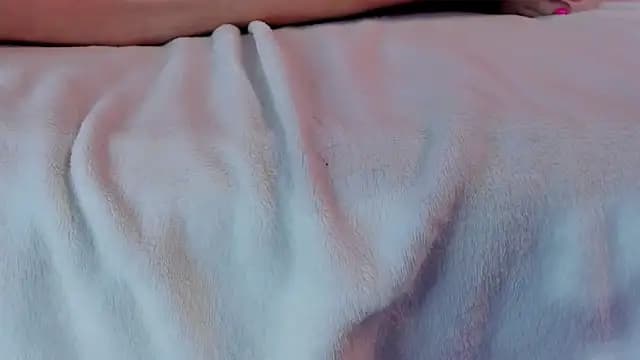 AuroraSim live cam on Stripchat