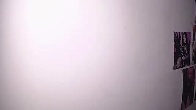 DakotaRouse1 live cam on Stripchat