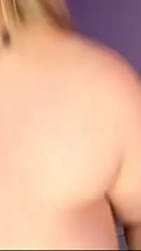 April_Vancee live cam