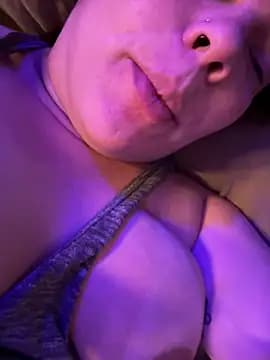 Fernandinhacarioca021rj live cam