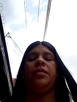 Layla-daring live cam