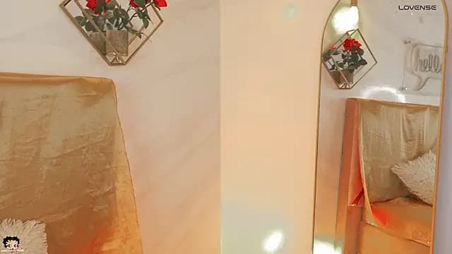 _Rouse_v live cam on Stripchat