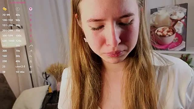 MowasaBritten live cam on Stripchat