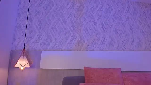 Vittoria__rossi live cam on Stripchat