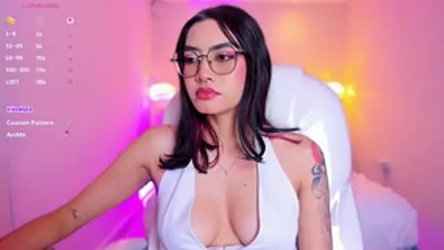 AzuraKindong live cam