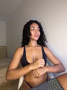 nicoleebony1 live cam
