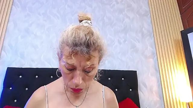 xandrinakarzon live cam