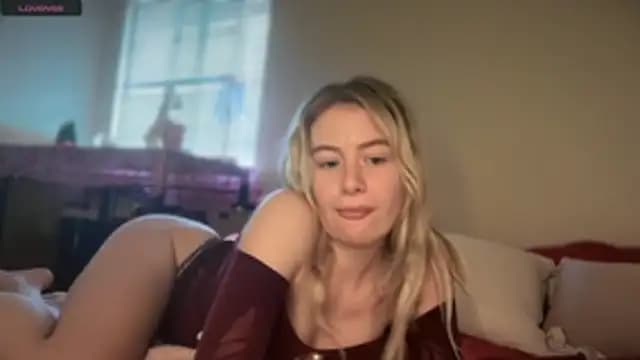 blondebunny999_999 live cam