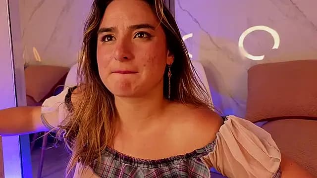 CandyQueenGold live cam