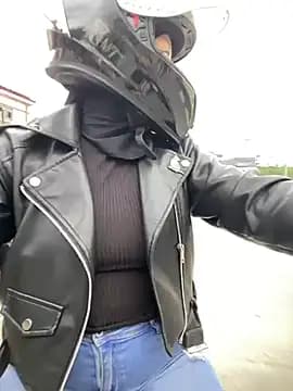 Scarlet_auraa live cam