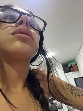 pregnant_sofii18 live cam