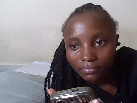 SexyNeedle22 live cam