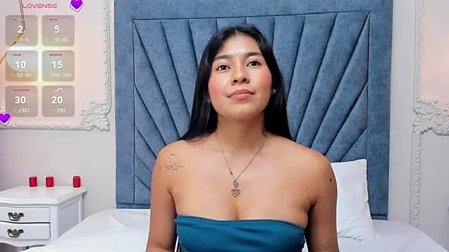 Leandra-Johnson live cam