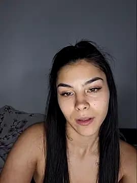 Crissdesire live cam