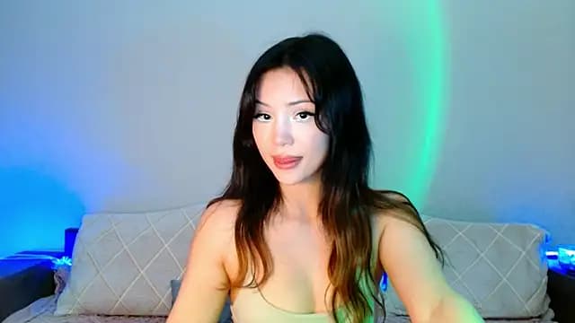 Min_Jee_ live cam on Stripchat