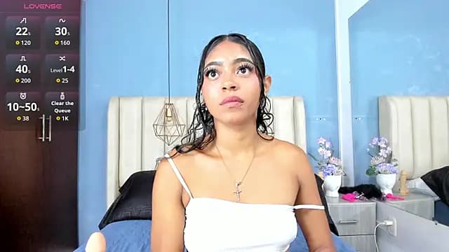 Charlothe_01 live cam