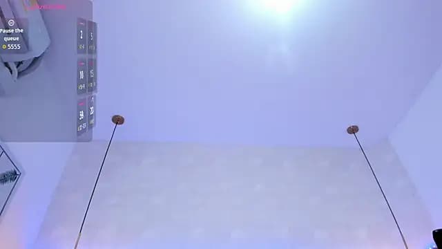 Foxy_Kylie live cam on Stripchat