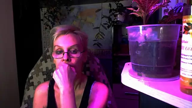 HelgaHimmell live cam