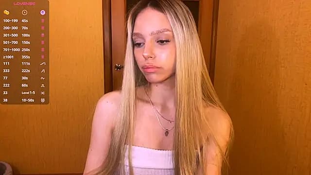 YawingSanguine live cam