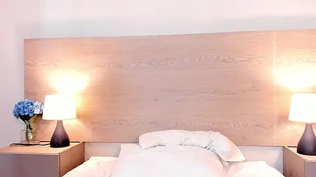 isabellathomass live cam