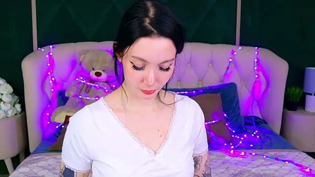 Goldy_Stark live cam on Stripchat