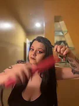 Goddessdanigrey live cam