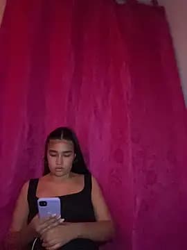 I_Samanthaa live cam on Stripchat