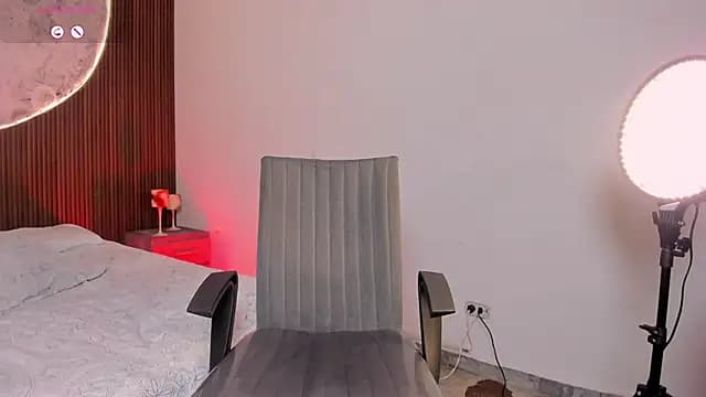 AdharaCruzz_ live cam