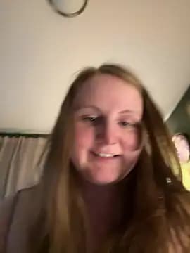 GingerSnap33 live cam