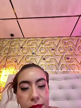 MelanyyJhonson15 live cam on Stripchat