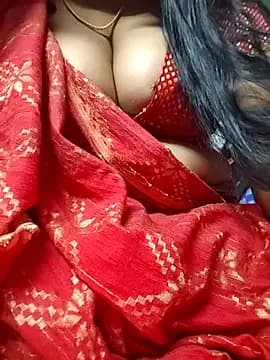 Sofiaa_09 live cam on Stripchat