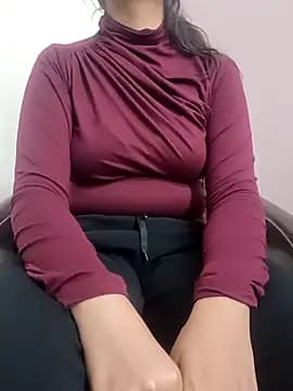 Aachal_7 live cam on Stripchat