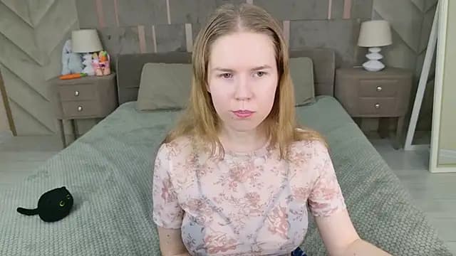 Alida_Brice live cam on Stripchat