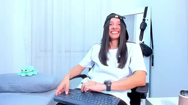 ViictoriiaSaenz live cam