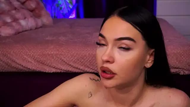 SashaLorrenz live cam