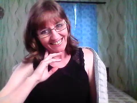 Alisaprice077 live cam