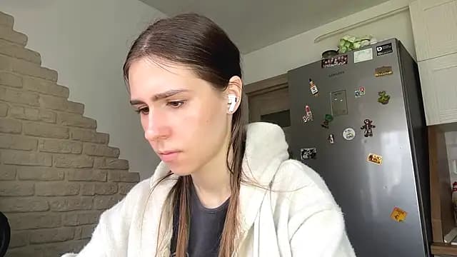 ElsieKuhlmann live cam