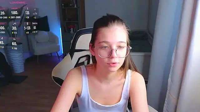 Leela_sun live cam on Stripchat