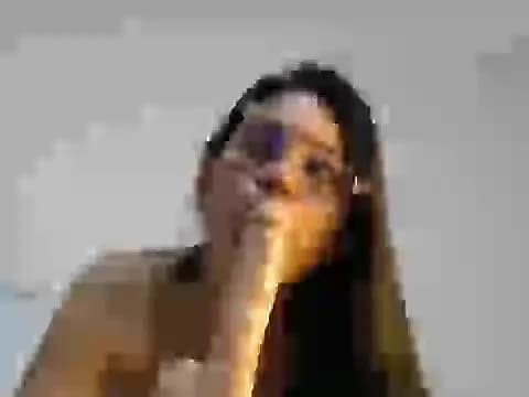 Elizabeth_manzon live cam