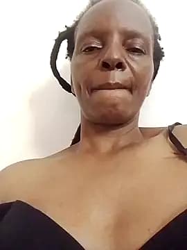 01Wetlips live cam on Stripchat