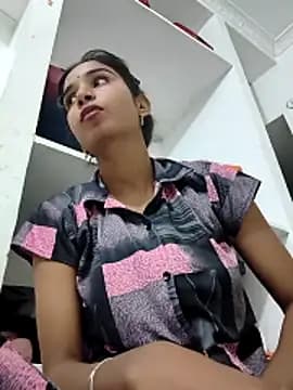 Cute-Natashaa live cam