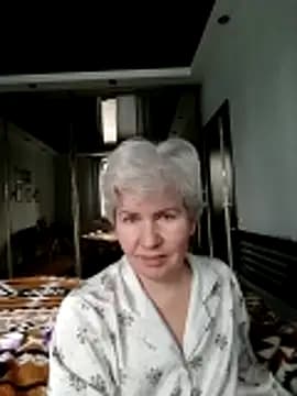 AvaSwan5354 live cam on Stripchat