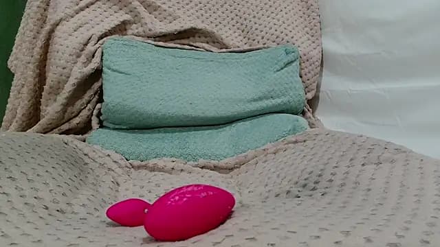 Luckyalice_4u live cam