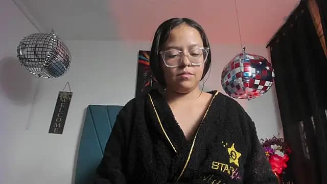 Ariel_star1 live cam on Stripchat