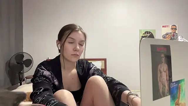 mary_stan live cam on Stripchat