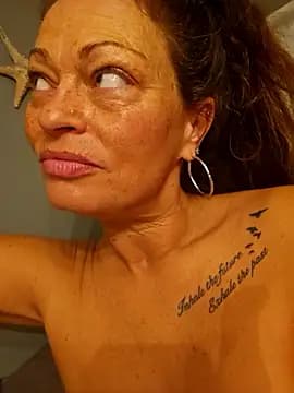 Erotic_and_Exotic live cam