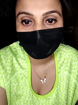 Horny_Shalu live cam on Stripchat